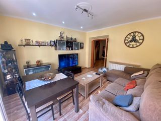 Casa  Travessia mesures. Casa amb terrassa privada