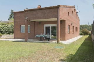 Casa en Piera. Casa en piera