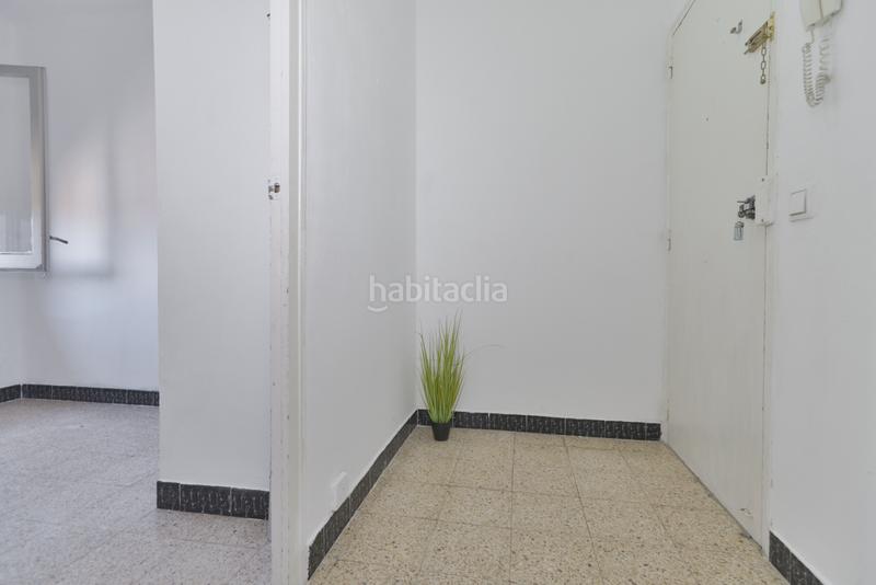 Foto 5b6c44c9-cb24-43fc-ae72-cced6ea6eca0. Piso  centrico en en Martorell