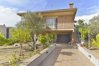 Casa a Castellbisbal. Casa en santeugini