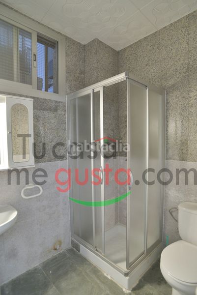 Foto 55b11474-d001-4137-90f9-9a50e731dd02. Casa amb xemeneia calefacció aparcament piscina a Abrera