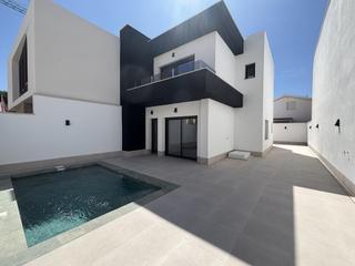 Chalet en Almoradí