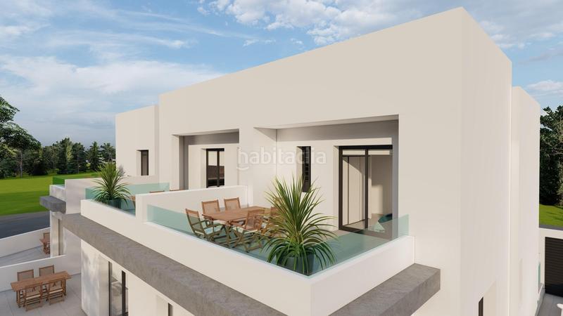 Foto 586125e2-2985-4b05-9a10-1b8e59d8b0e1. Chalet en Daya Nueva