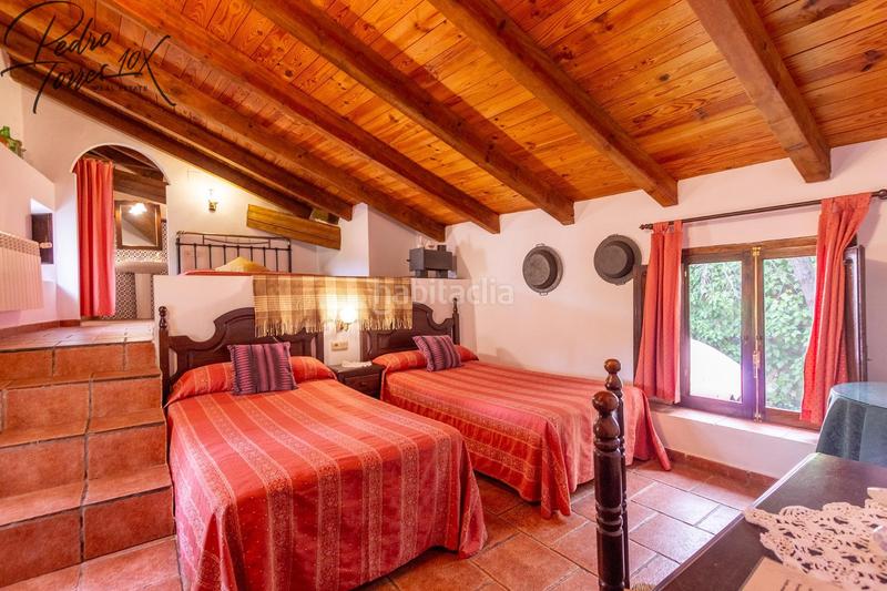 Foto 1904d27f-c6ab-480c-b359-74f89b0c7f5c. Casa oportunidad única negocio turístico en el corazón de sierra de segura en Puente de Génave