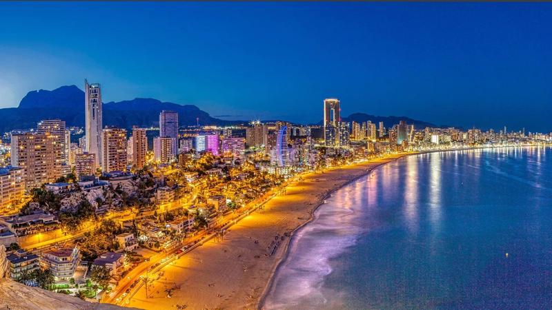 Foto 7e167035-4ef0-454b-88a6-cd4f8794b1fd. Apartment with parking pool in Playa Poniente Benidorm