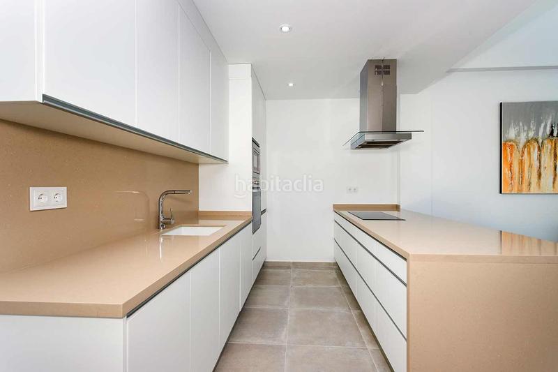 Foto 90d2a4e6-44a7-4c54-895f-a385e0be712d. Chalet en Daya Nueva