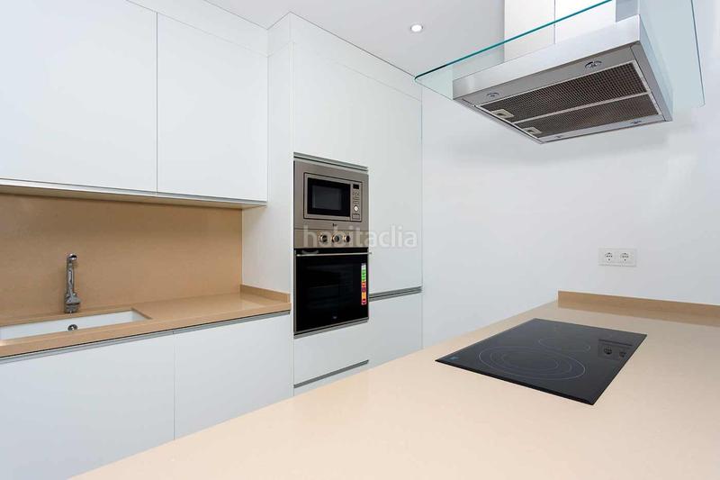 Foto b45e2a4c-fb6a-4fd5-b3b4-671f2d6d3503. Chalet en Daya Nueva