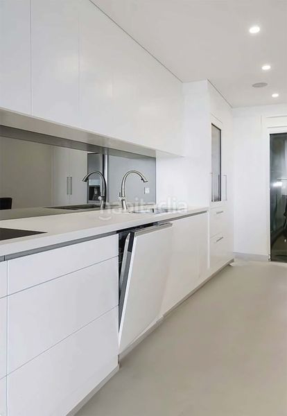 Foto 19a4168d-73a1-48fe-9658-aae6acb0eab8. Pis amb aparcament piscina a Relleu