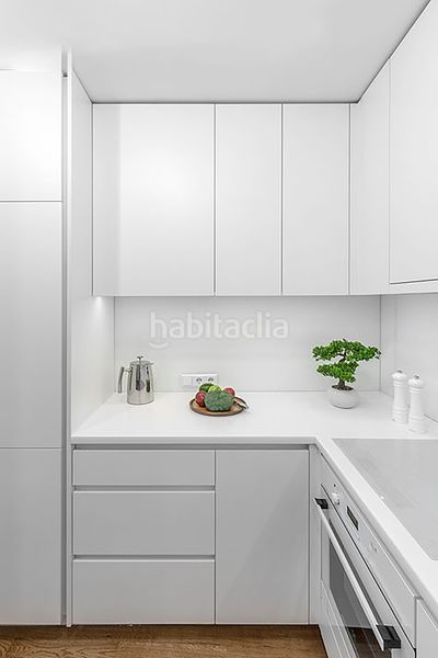 Foto 333a73c5-7e7e-4781-a51f-f2273362842a. Pis amb aparcament piscina a Relleu