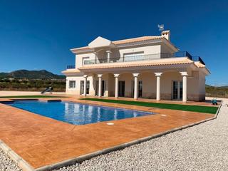 Chalet in Pinoso