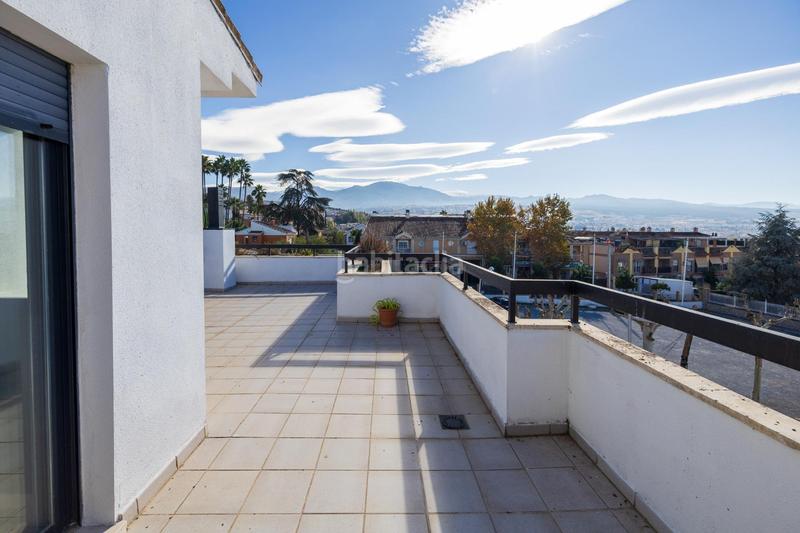 Foto a6ea4710-edd4-42b8-a580-9d7b9fb026db. Chalet en calle milonga 12 exclusiva casa en huetor vega en Huétor Vega