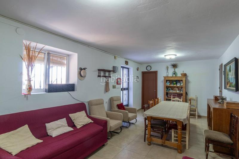Foto 2b0e57a6-2f5b-47fb-add3-8cb49ce82b3a. Masía en calle las villas 31 cortijo con amplia piscina en Monachil
