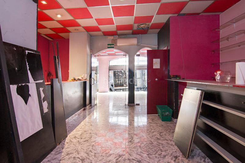 Foto 4a674997-f756-416f-9ae2-f77e2bcf214c. Lloguer local comercial a calle seneca a Camino de Ronda Granada