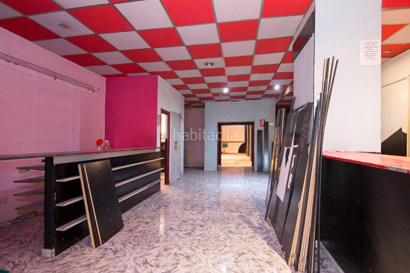 Foto 9243b21f-56ba-48f8-8834-ffa2075531f4. Lloguer local comercial a calle seneca a Camino de Ronda Granada