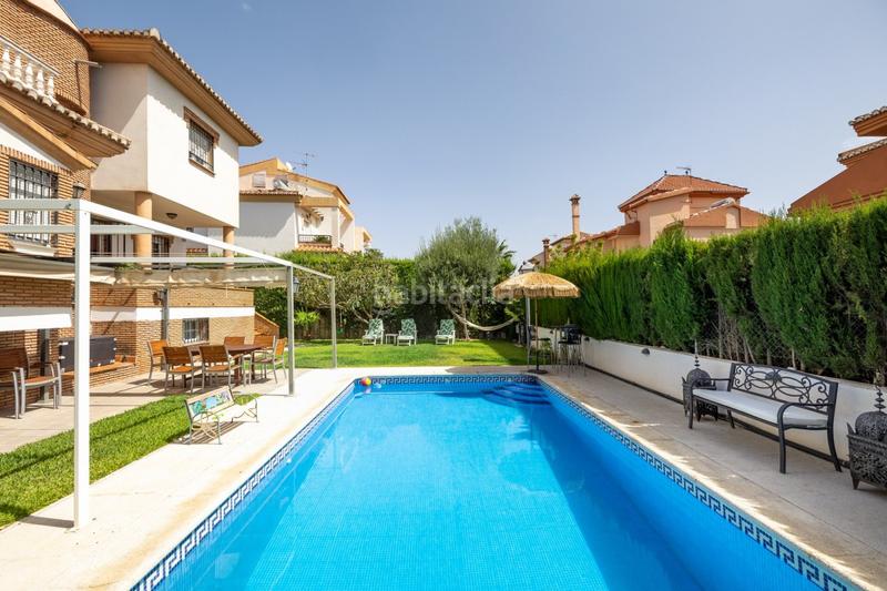 Foto 22d99596-7dd5-4013-88aa-b08f8e3990be. Chalet en calle residencial el carmelo 54 magnifico chalet en el carmelo en Ogíjares