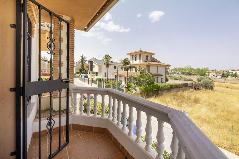 Foto 52280d7d-f009-423a-8096-a5329c25bfc6. Chalet en calle residencial el carmelo 54 magnifico chalet en el carmelo en Ogíjares