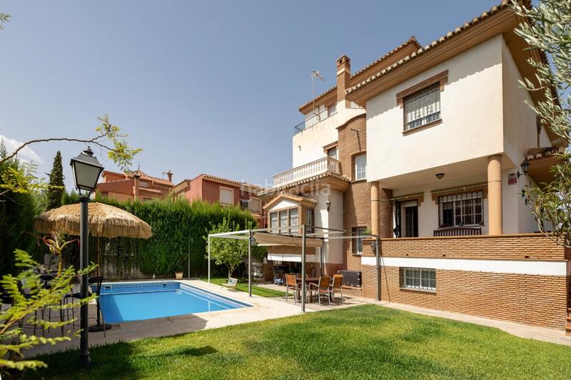 Foto 58b3fcfb-e8d6-4585-b228-f4477b665fe6. Chalet en calle residencial el carmelo 54 magnifico chalet en el carmelo en Ogíjares