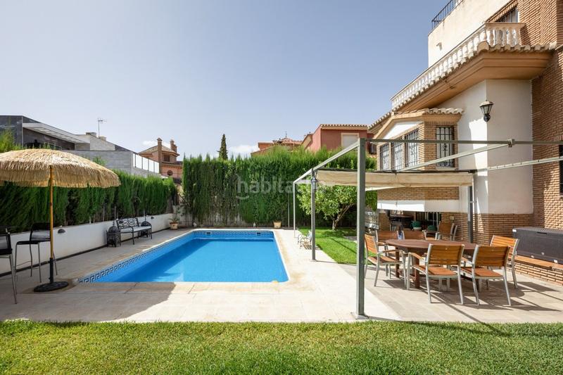 Foto d17db225-2bb3-4b41-a6a3-9a75fb82b8da. Chalet en calle residencial el carmelo 54 magnifico chalet en el carmelo en Ogíjares