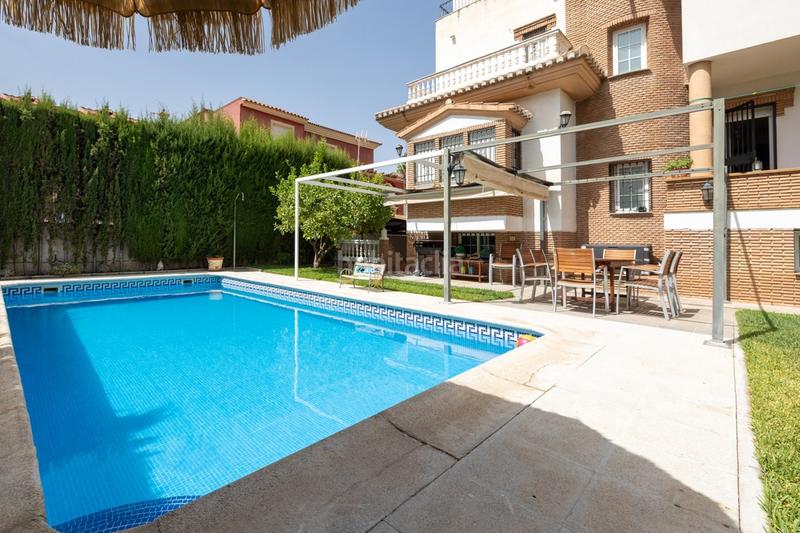 Foto e0716f2c-882d-447e-bf59-b1f6dae52301. Chalet en calle residencial el carmelo 54 magnifico chalet en el carmelo en Ogíjares