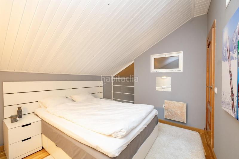 Foto b077fe46-2b92-4ab2-ab71-9c382fd21912. Dúplex !!espectacular vivienda !! en Zona alta Sierra Nevada
