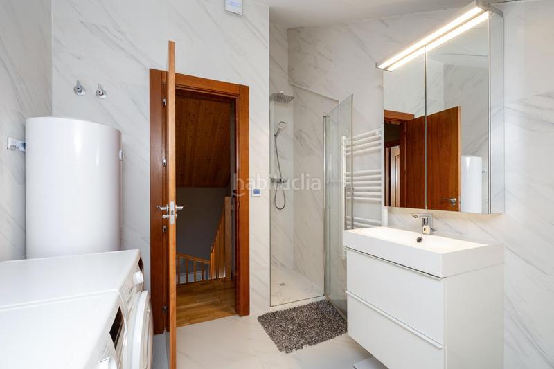 Foto d2a224b1-86cc-4c6c-997f-773ecc307187. Dúplex !!espectacular vivienda !! en Zona alta Sierra Nevada