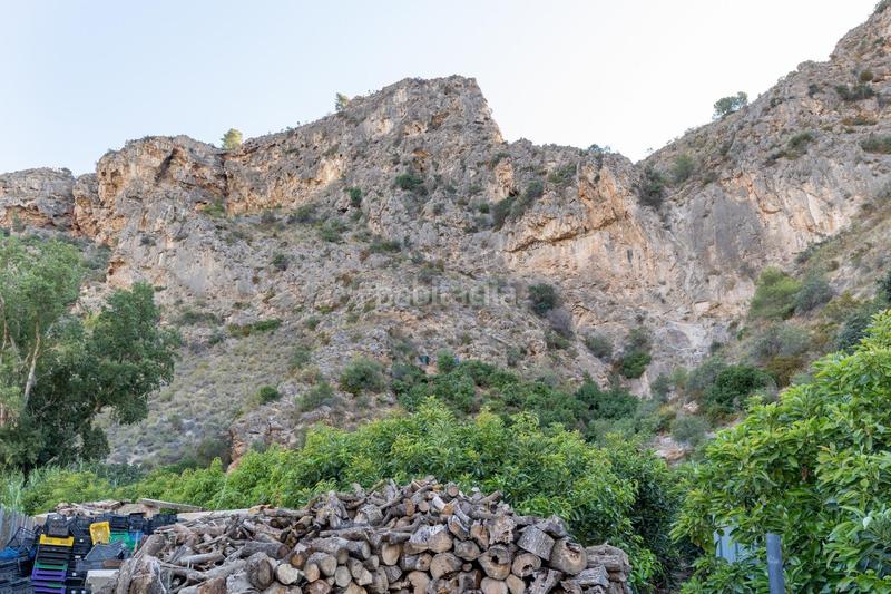 Foto 282d022b-7f24-4ce0-a692-35f0b51279a9. Fondo rustico in Vélez de Benaudalla