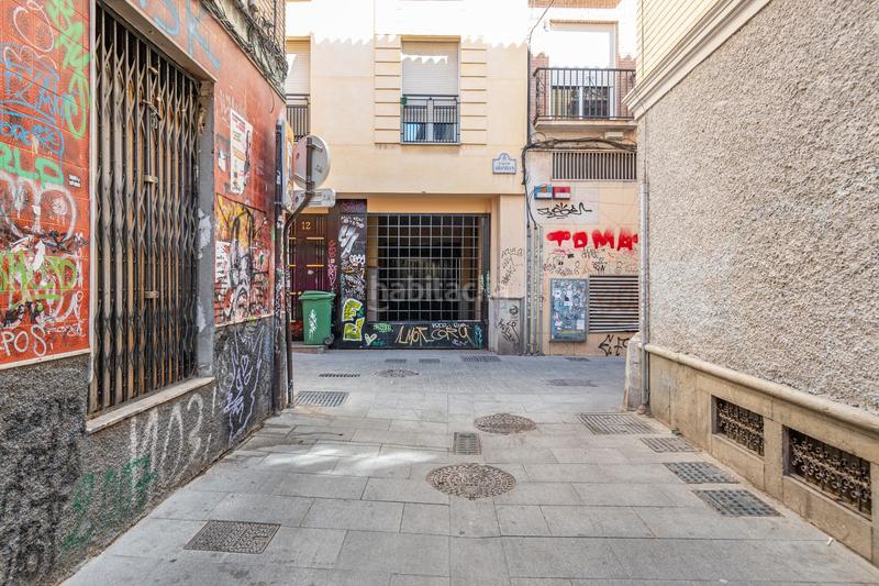 Foto fd6a6551-97af-4e4e-87bb-64a8d07abcb9. Aparcament cotxe a Centro - Sagrario Granada