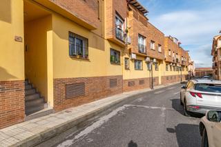 Apartamento en Calle zagal el (hi) 6. Fantastica oportunidad  en hijar!!!
