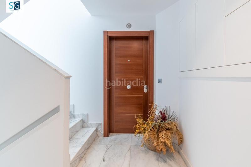 Foto 5dcbaf03-523d-4279-8cd6-7735839d2731. Piso descubre este espectacular apartamento ubicado en el prestigioso residencial mar de astrid, una joya frente a la hermosa playa gra en Motril