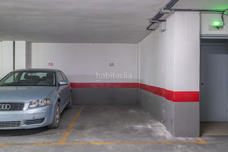 Foto ab116038-791e-420c-8e6c-dbffdcee1b5d. Car parking in calle martín bohórquez 21 in Fígares Granada