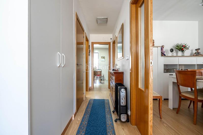 Foto dbed256e-88d0-4dca-80dd-7122ef298783. Casa adossada amb aparcament piscina a Belicena Vegas del Genil