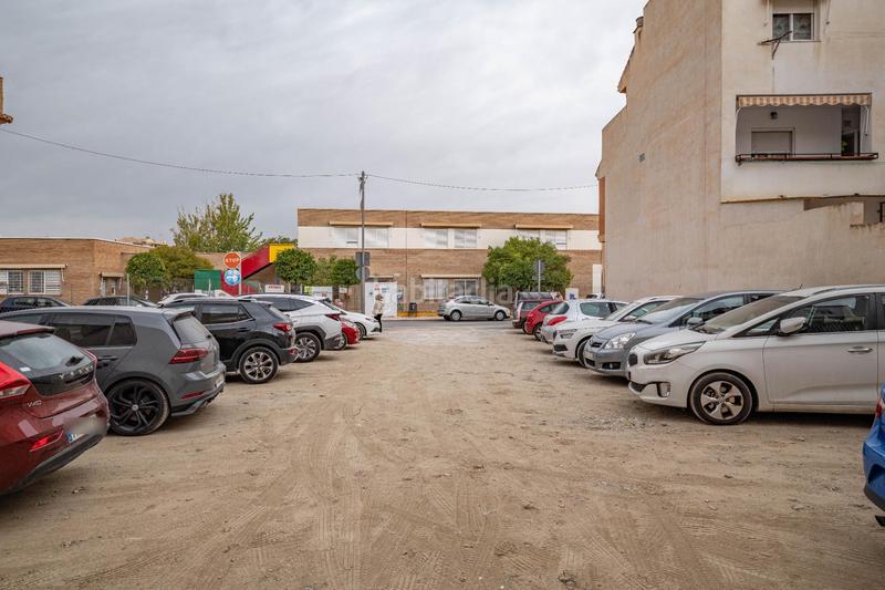 Foto 8de51a0d-8a4e-4755-a403-9bccb79135b7. Terreny residencial a paseo de frascuelo 62 a Parque de la Ermita Churriana de la Vega