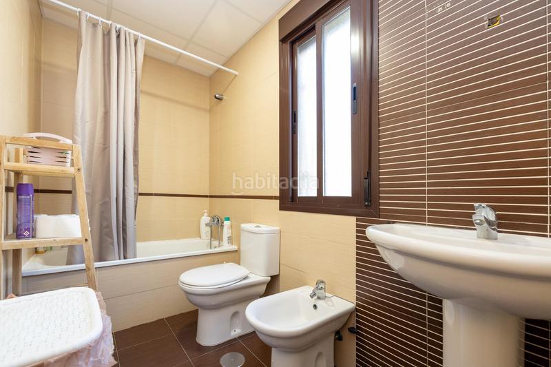 Foto d07ee19d-938d-47f1-a1c3-304efdff8158. Erdgeschoss mit parking in Barrio de la Vega Monachil