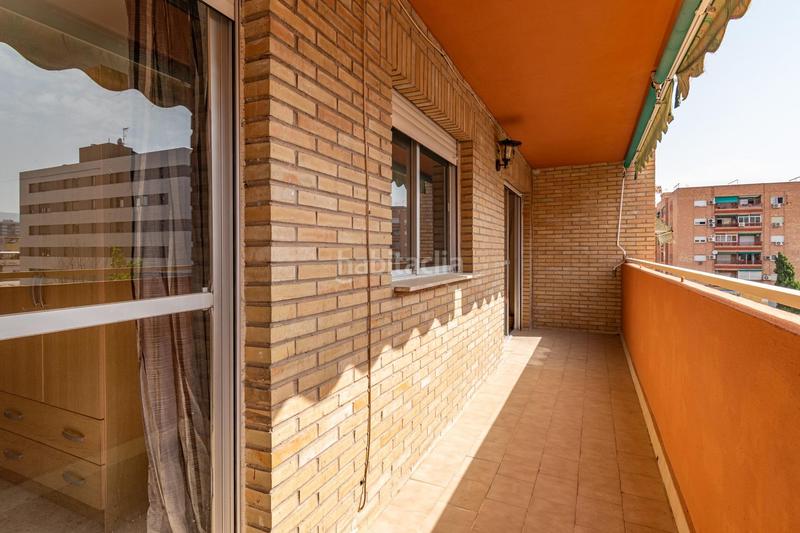 Foto 2df56b8a-27a1-49c2-a7aa-6c763ddc8014. Appartamento con parcheggio in Barrio de Zaidín Granada