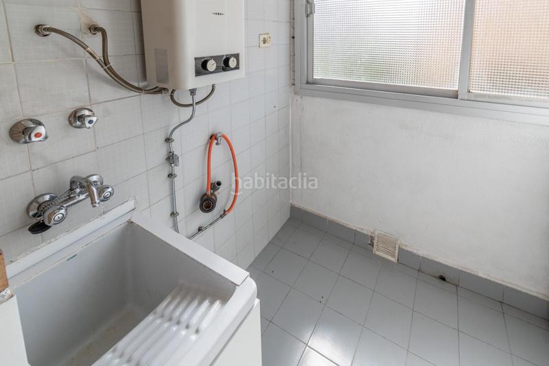 Foto bfaa9724-6ed6-4fc6-ac03-215521dafd96. Appartamento con parcheggio in Barrio de Zaidín Granada