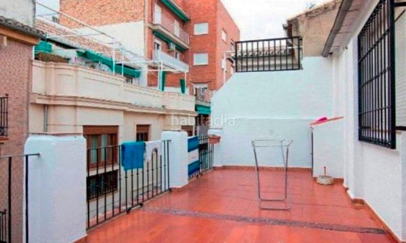 Foto b1977322-8f74-413b-8be7-15b15fe05c26. Edifici a calle lavadero tablas a Centro - Sagrario Granada