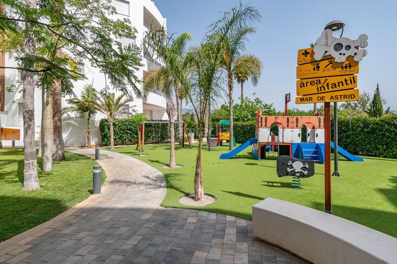 Foto 5cfe0c02-0d49-4492-8a0d-079c7ab7fdd4. Pis amb aparcament piscina a Playa de Granada Motril