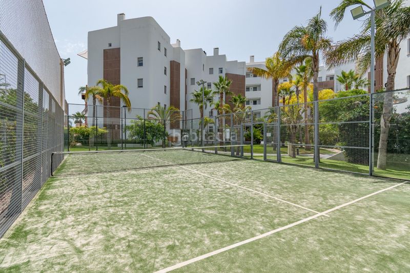 Foto c894342e-8cae-4cf5-9181-b402ca4380e6. Pis amb aparcament piscina a Playa de Granada Motril