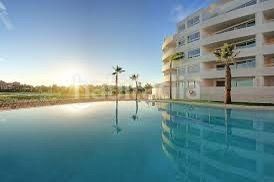 Foto fbed2839-572c-41a0-a684-b4169d30f38f. Pis amb aparcament piscina a Playa de Granada Motril