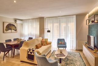 Affitto Appartamento  Calle calle afán de ribera. Precioso piso junto recogidas con 157 metros amueblado de lujo