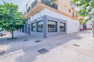 Traspàs Local Comercial  Calle torre de comares. Oportunidad única junto al palacio de deportes!
