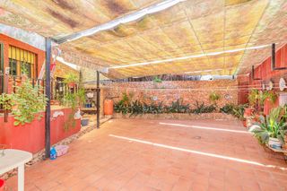 Chalet  Calle rivera. Chalet independiente junto al centro de salud.