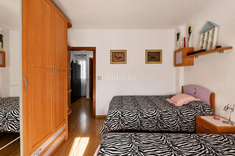 Foto a29cab45-e7ec-472d-b978-03de0e8703ae. Casa amb aparcament a Padul