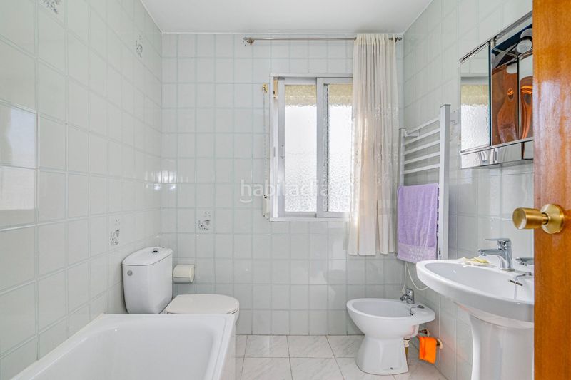 Foto fddee308-3747-4a0d-8fb3-aa99084f7075. Casa a Bobadilla Granada