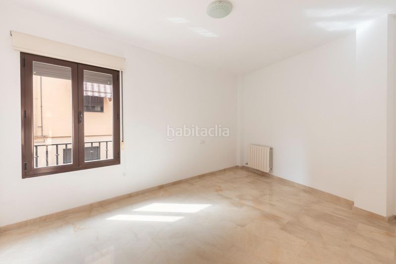 Foto 21096cd8-0c8b-44b5-8be7-fcb7c546f93a. Casa aparellada amb calefacció aparcament a Barrio de la Vega Monachil