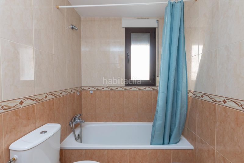 Foto 604bf1c5-d812-4156-94be-2648fc60024c. Casa aparellada amb calefacció aparcament a Barrio de la Vega Monachil