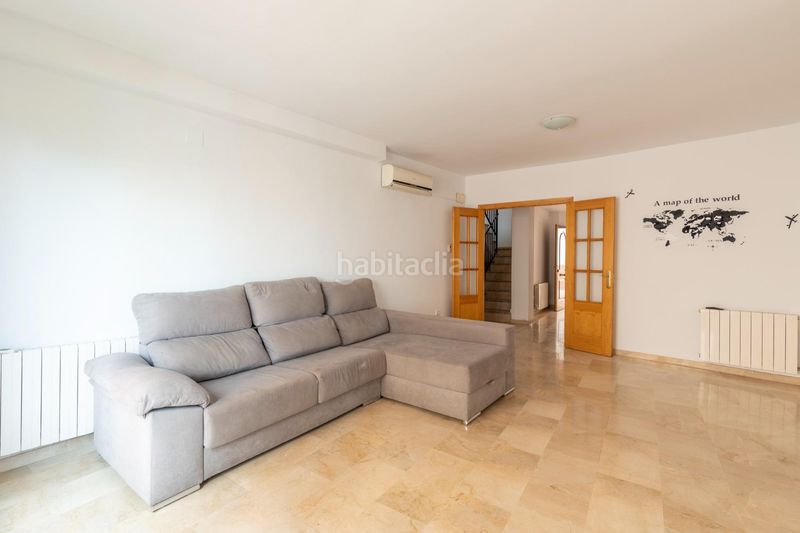 Foto 7bb2a910-cf54-4bc1-9c98-0c2288c05cf6. Casa aparellada amb calefacció aparcament a Barrio de la Vega Monachil