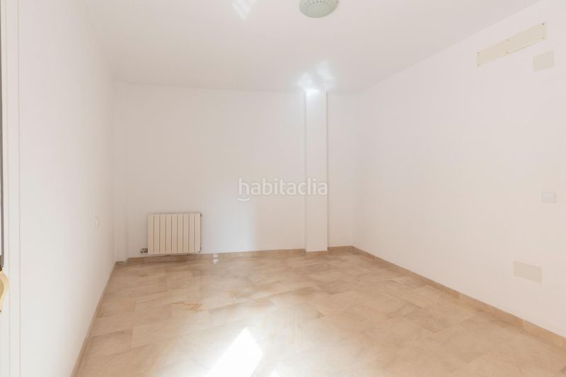 Foto b8bfc591-b0e8-4108-aeee-e42e2c5055de. Casa aparellada amb calefacció aparcament a Barrio de la Vega Monachil