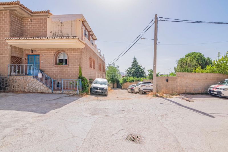 Foto b6d65b96-59d9-4f73-a907-d23c2267efdd. Casa amb calefacció aparcament a Dúrcal