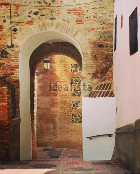 Foto df53bcc5-229d-4c7b-ba57-0534f6f90b0b. Casa se vende casachalet en velez malaga en Centro Histórico Vélez - Málaga